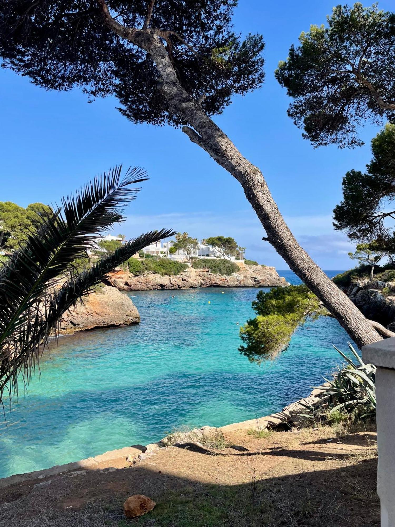 Dormir Mecido Por Las Olas Cala D´Or エクステリア 写真