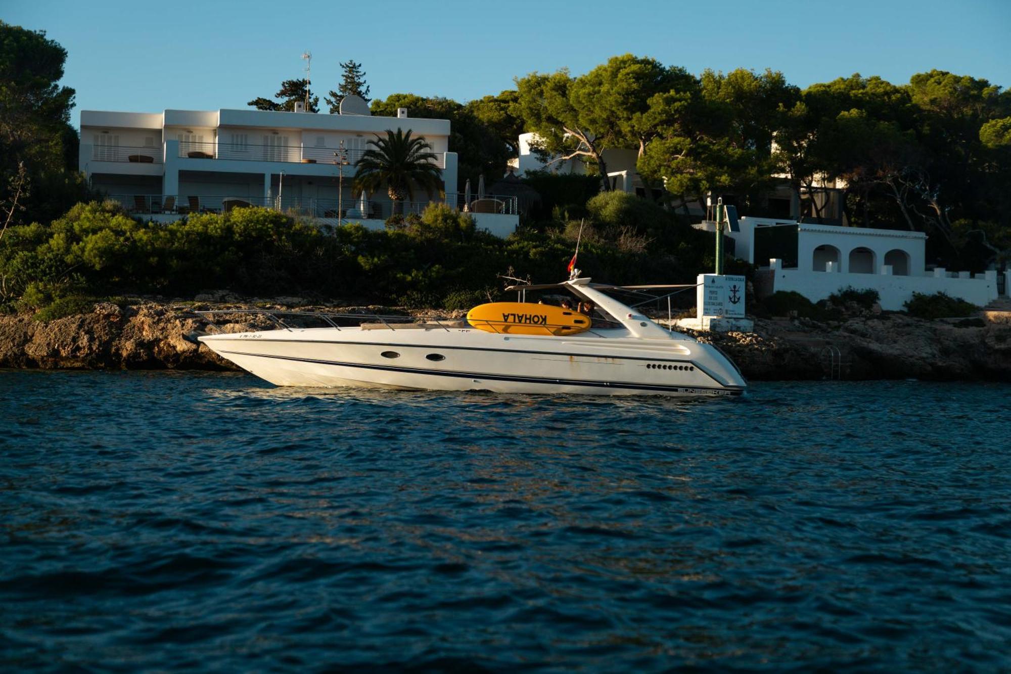 Dormir Mecido Por Las Olas Cala D´Or エクステリア 写真